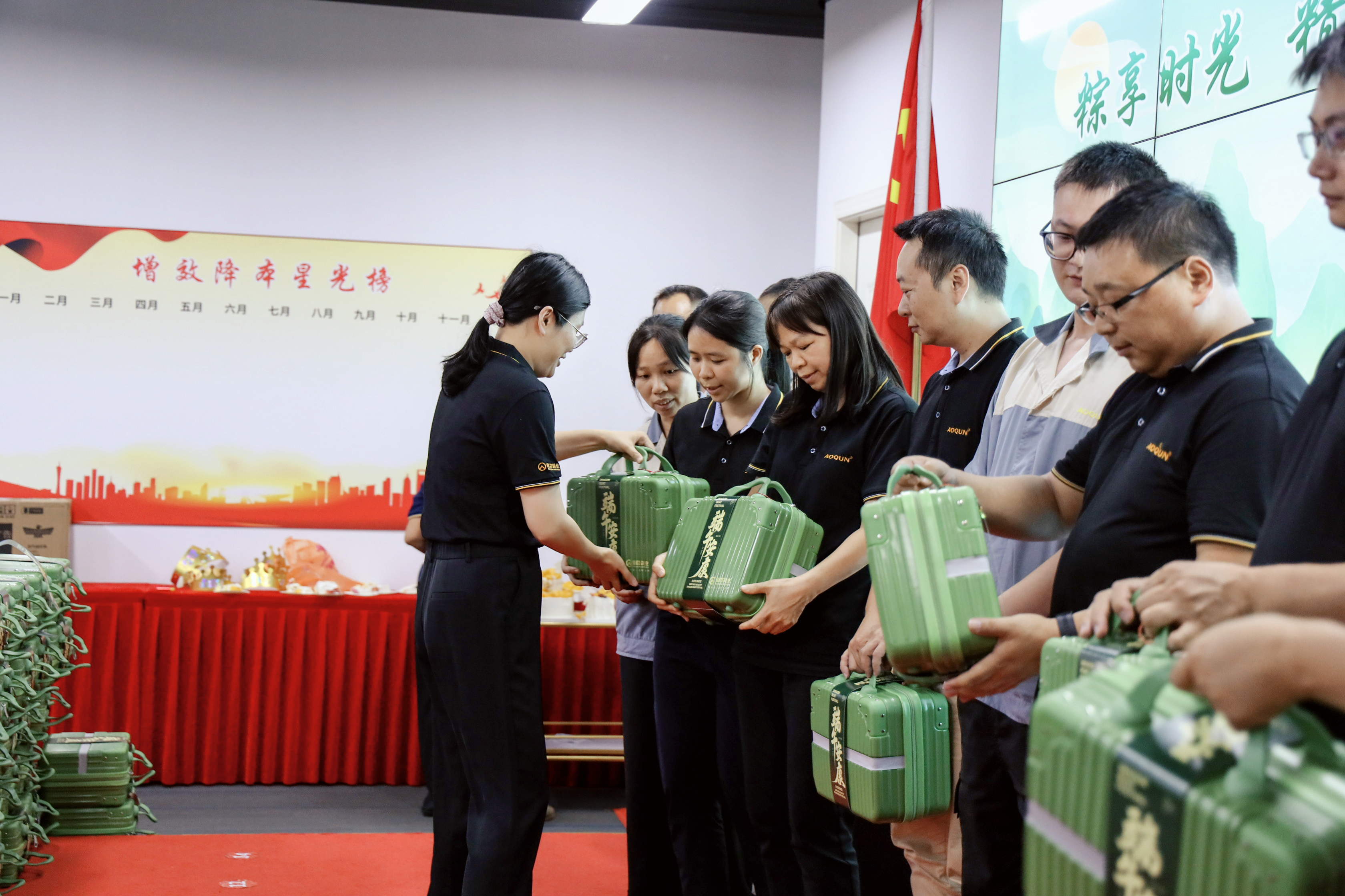 1748845912234094.jpg 1748845912234094.jpg